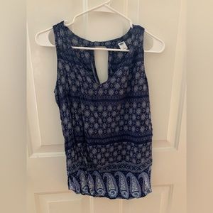 Old navy blue paisley keyhole tank top rayon small Euc